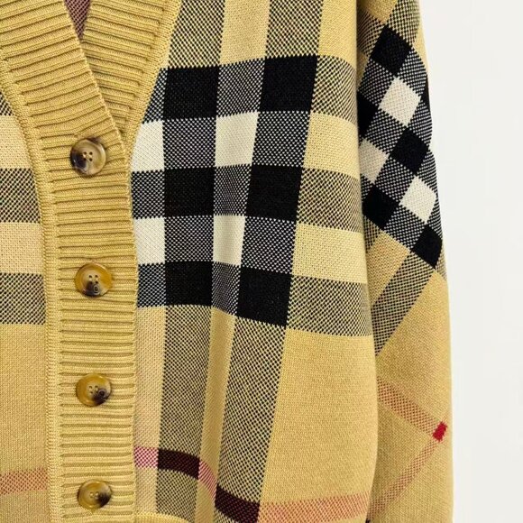 Burberry Vintage Check V-neck cardigan - Picture 7 of 12